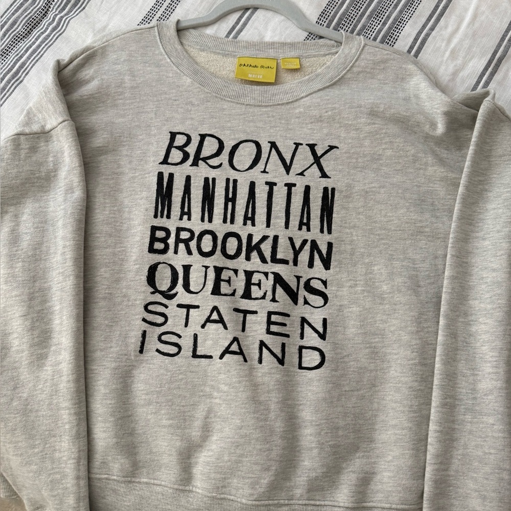 Maeve by Anthropologie crewneck sweatshirt.